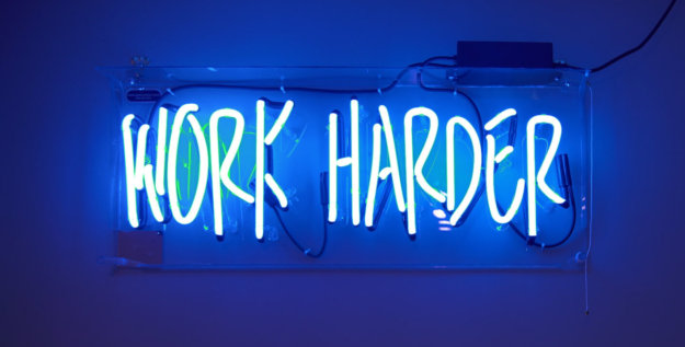 jordan-whitfield-112404-unsplash