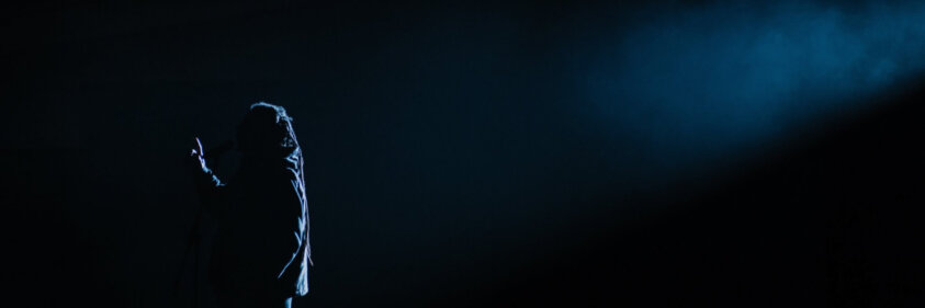 priscilla-du-preez-j1TbnsMVd-U-unsplash-crop